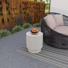 LeisureMod Eden base with rubber pads protects floors from scratches.