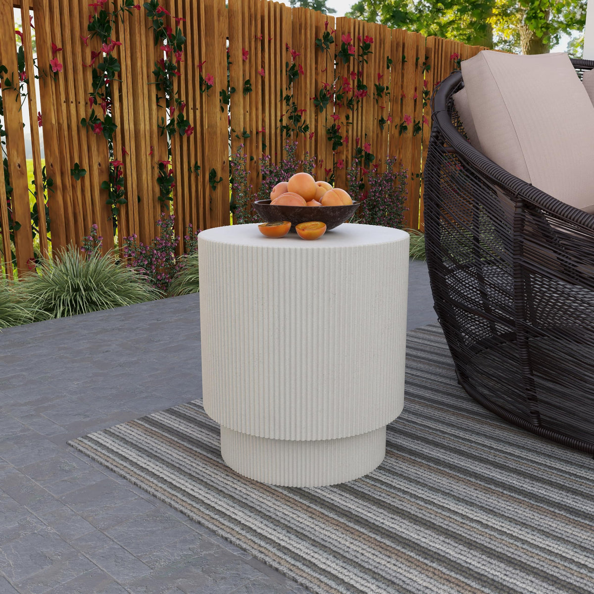 LeisureMod Eden ribbed body side view adds modern flair and stability.