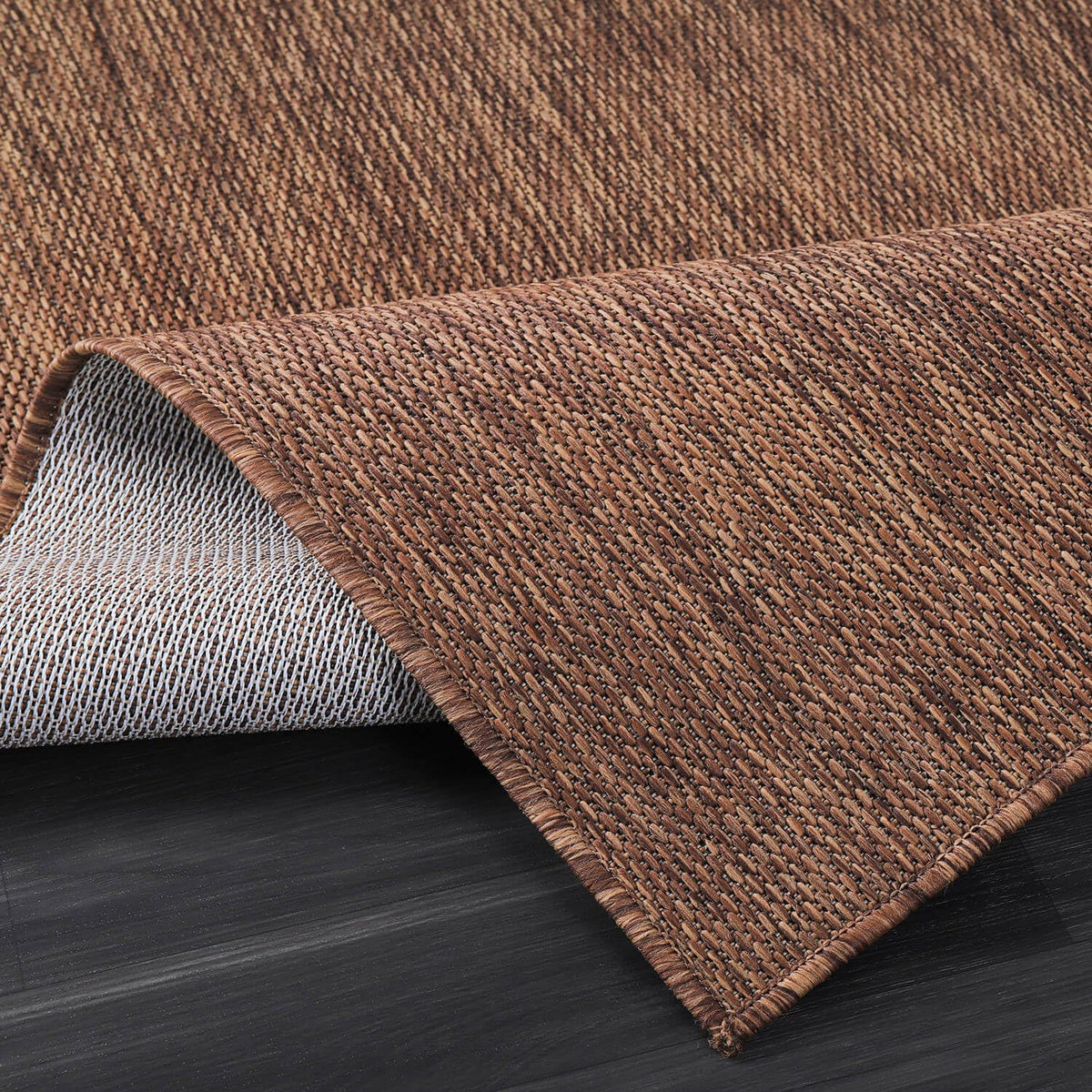 Lena Rug polypropylene weave closeup showing durable fibers