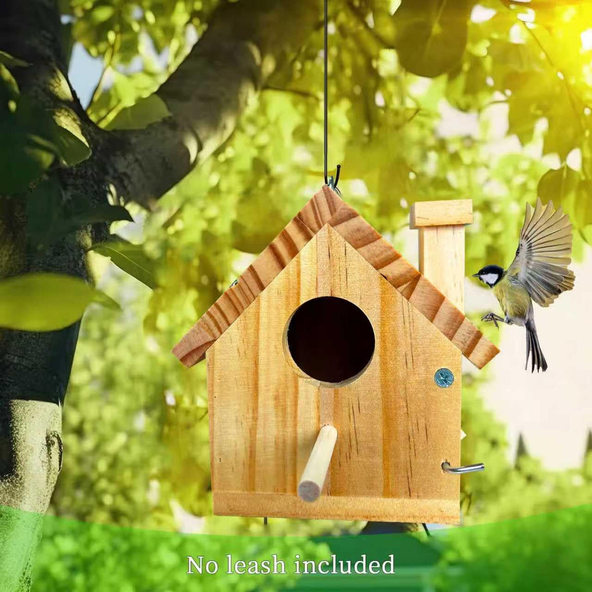 LENEDI easy-clean front door for quick nest checks and maintenance