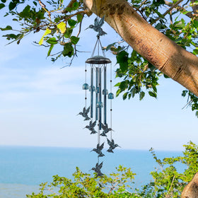 LESES hummingbird wind chime packaging shows careful protection against tangles