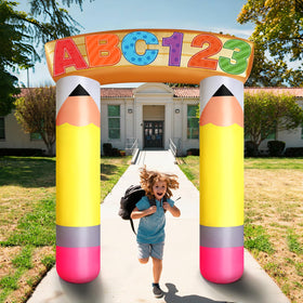 Leyndo inflatable arch with blower ensures quick, easy setup.