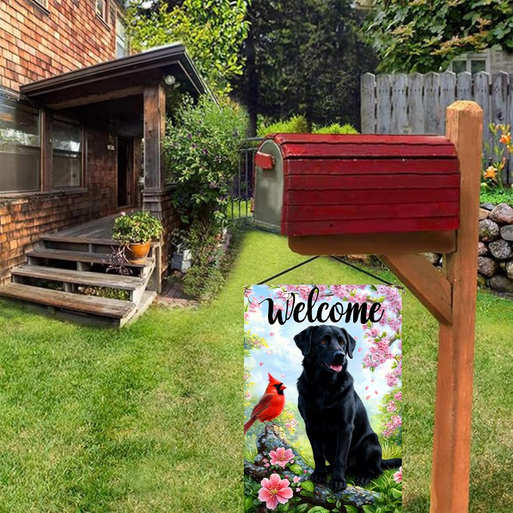 LienzoFest garden flag accents outdoor spaces with seasonal charm for yards and patios.