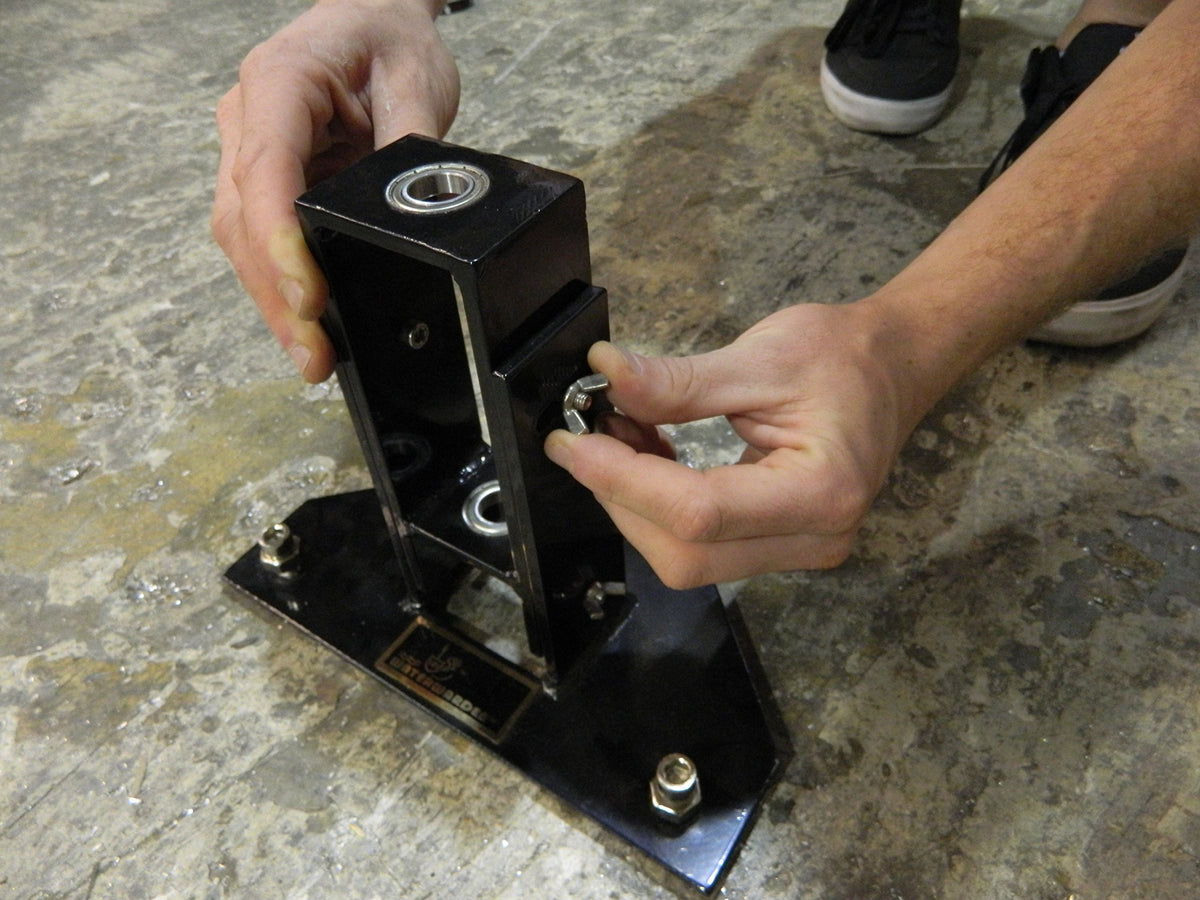 Life Saver bubble level upgrade assists accurate alignment during installation.