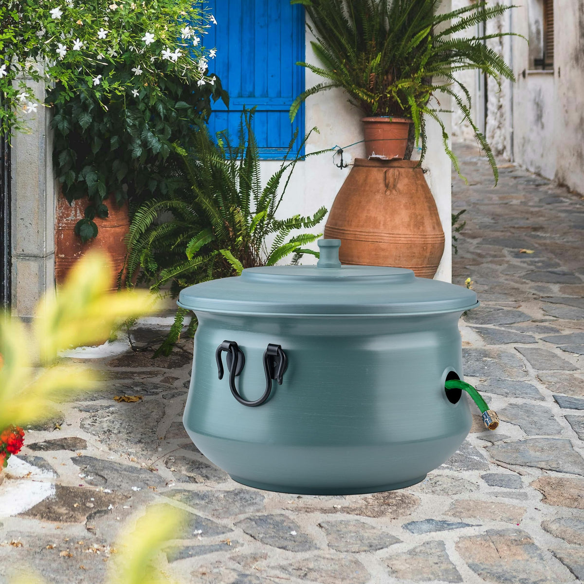LifeSmart hose pot green, indoor-outdoor use fits patios and decks.