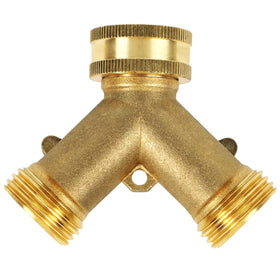Lifynste Y-connector garden hose adapter demonstrates easy split for multitasking