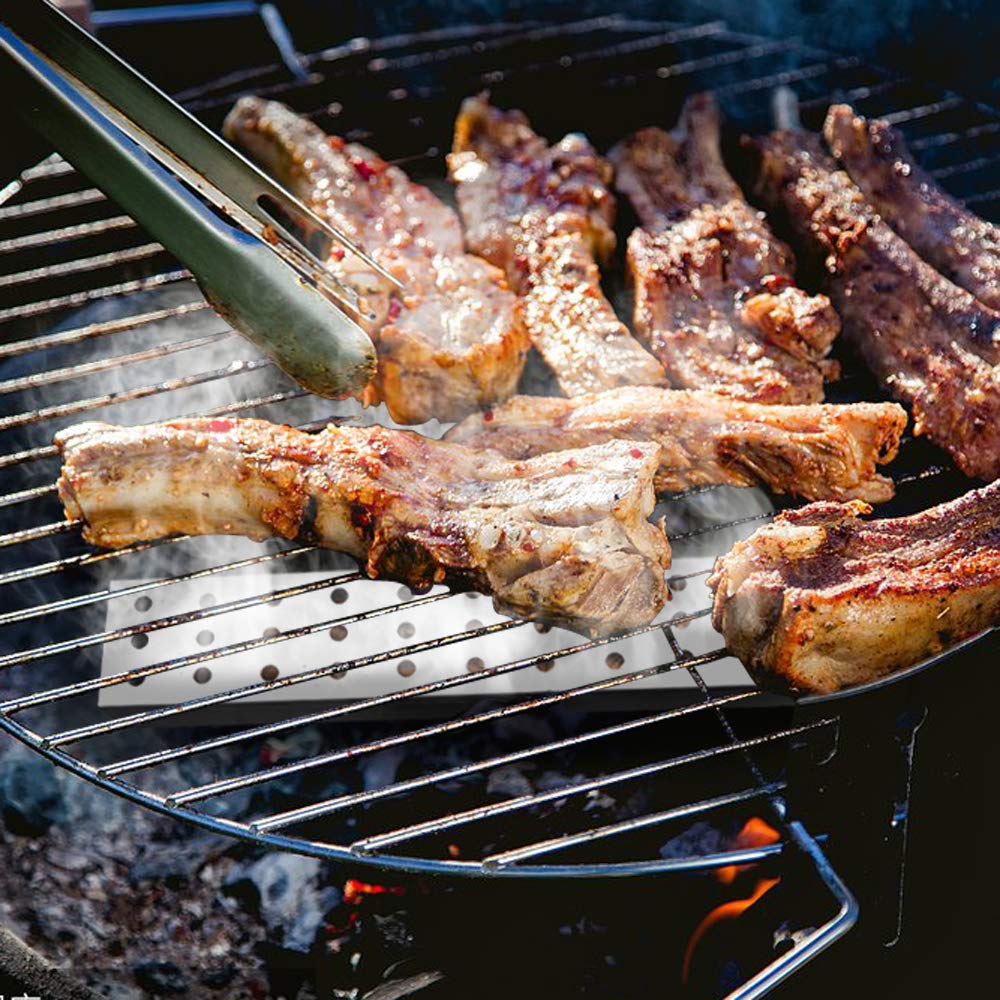 Lightique rectangular design sits neatly on grill rack