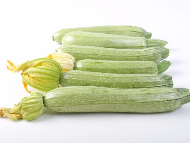 Liliana's Garden Summer Grey Stripe zucchini seed packet for easy planting and heirloom yield.