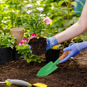 Liliful durable mini shovel set designed for kids and families to enjoy gardening together.