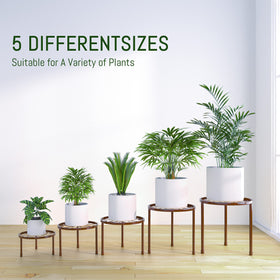 Linpla plant stand base has floor-protective pads to prevent scratches.
