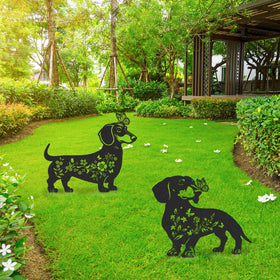 LIRAVENO garden ornament featuring floral accents for a lively outdoor scene.