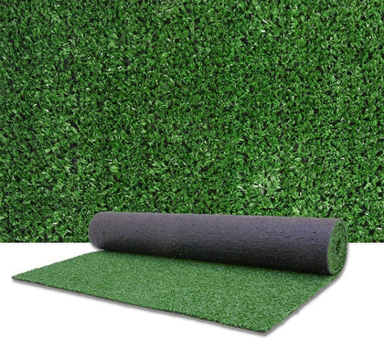 LITA artificial grass close-up shows lush blades and soft texture for everyday outdoor vibes