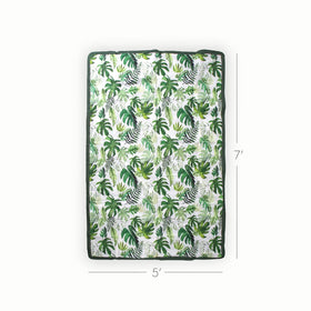 Little Unicorn blanket water-resistant fabric protects against damp sand and moisture