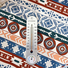 Celsius and Fahrenheit scales on LittleGood for versatile use