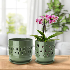 LITUDISO smooth-finish ceramic pot is easy to clean and maintain.