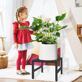 LLAXERGU space-saving corner solution for compact homes
