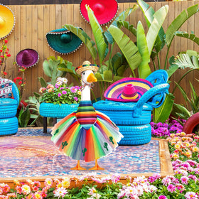 Locmeo Cinco de Mayo goose decor for outdoor celebrations