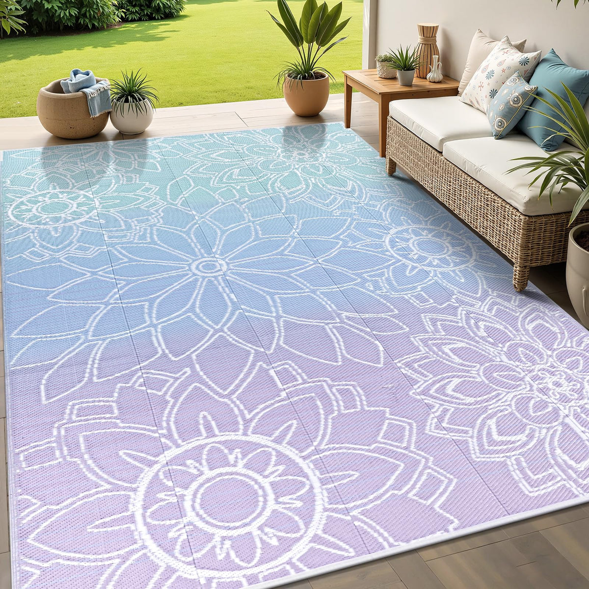 LOKHOM outdoor rug with blue-purple floral pattern for cozy patios