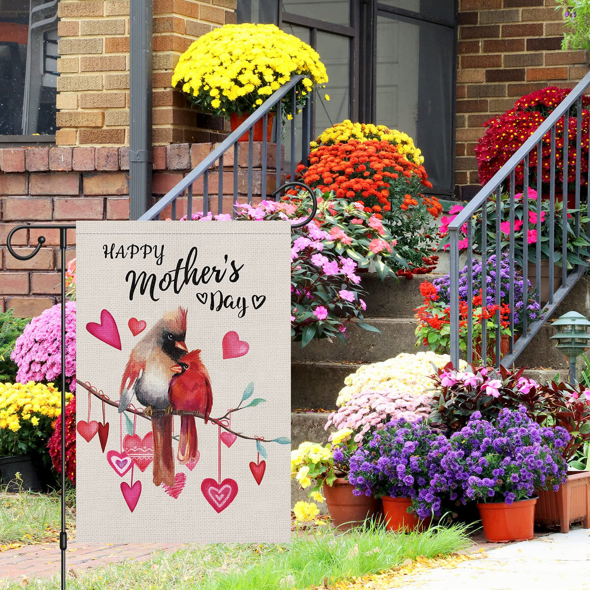 Louise Maelys burlap material supports weather-ready outdoor display.