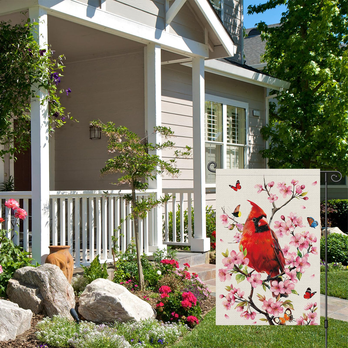 Louise Maelys double-sided garden flag stays clearly visible from all angles.
