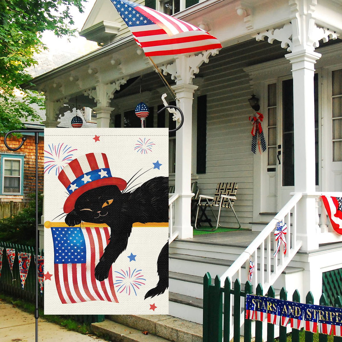Louise Maelys double-sided print flag ensures readability from any angle