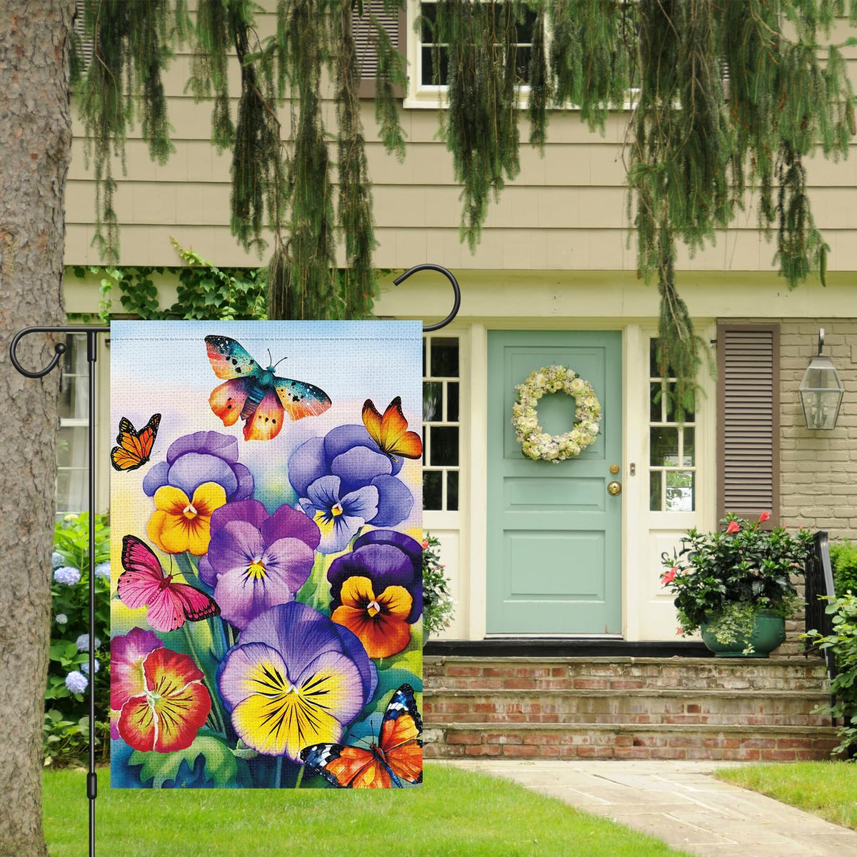 Louise Maelys spring garden flag burlap material, durable weather-resistant outdoor décor.