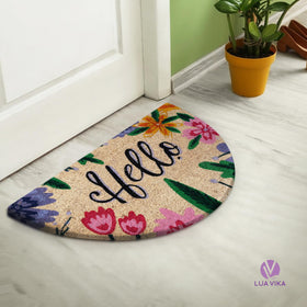LUA VIKA heavy-duty coir mat withstands busy entrances with natural fibers.