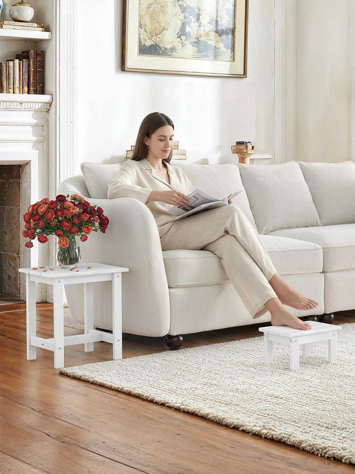 LUE BONA white finish stays bright and easy to wipe clean.