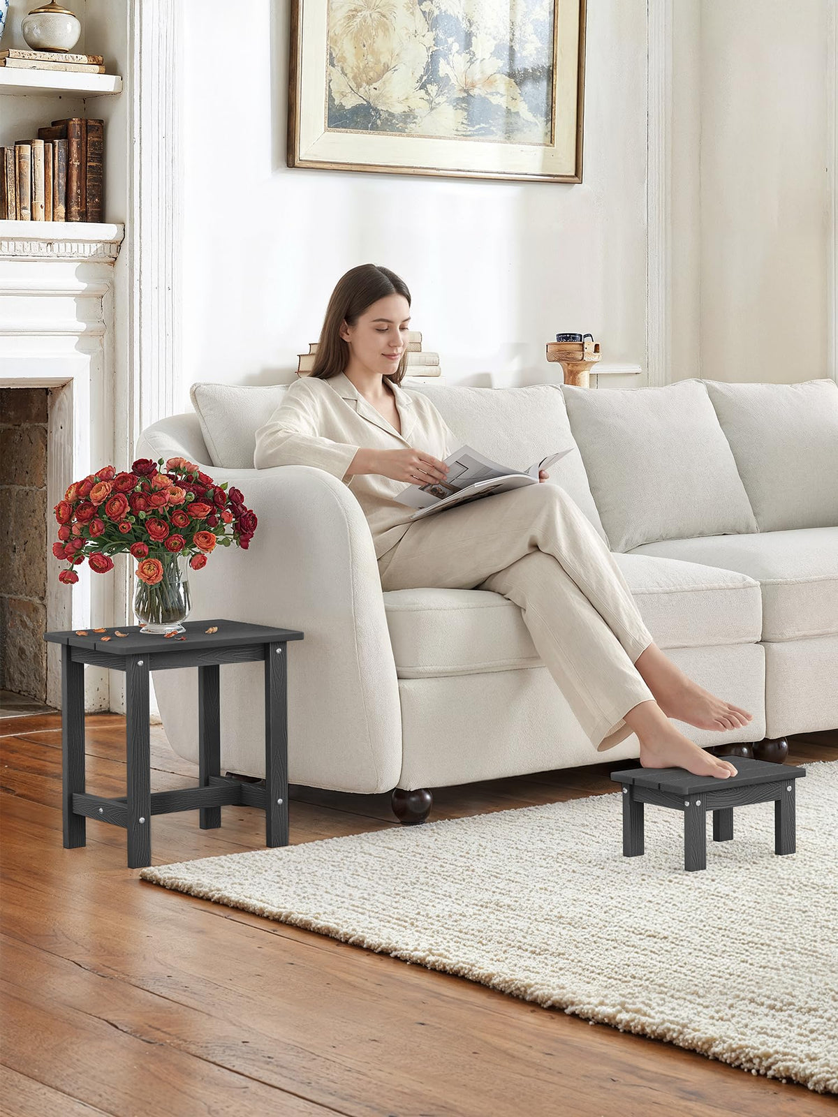 LUE BONA versatile 2-in-1 solution for patio, deck, or poolside.