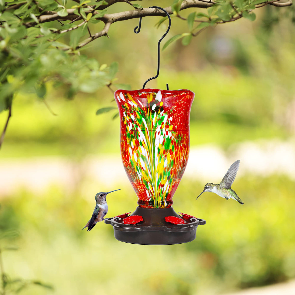 LUJII hummingbird feeder anti-rust metal base supports steady hanging.