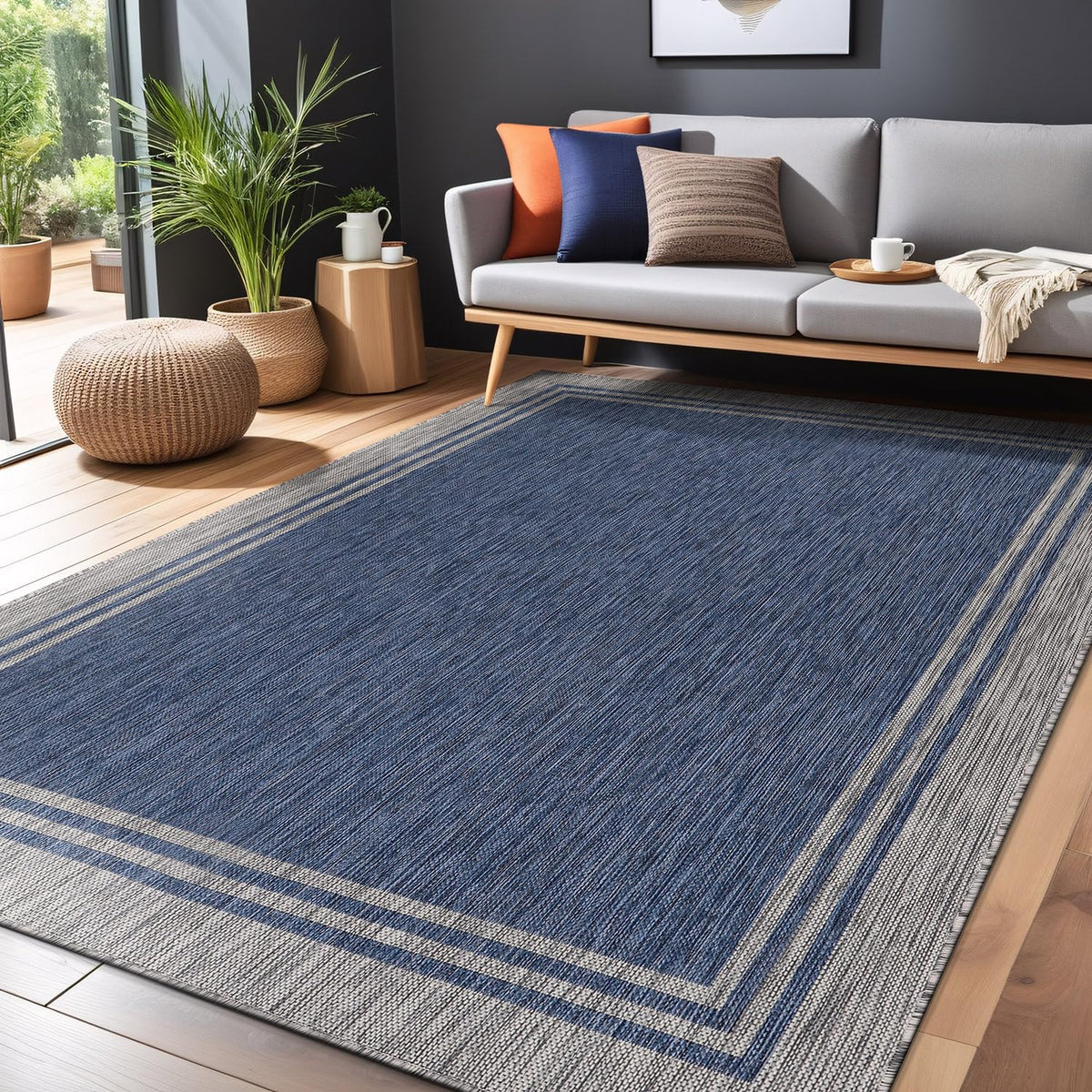 Luul Home indoor-outdoor rug gray; versatile for living spaces and decks.