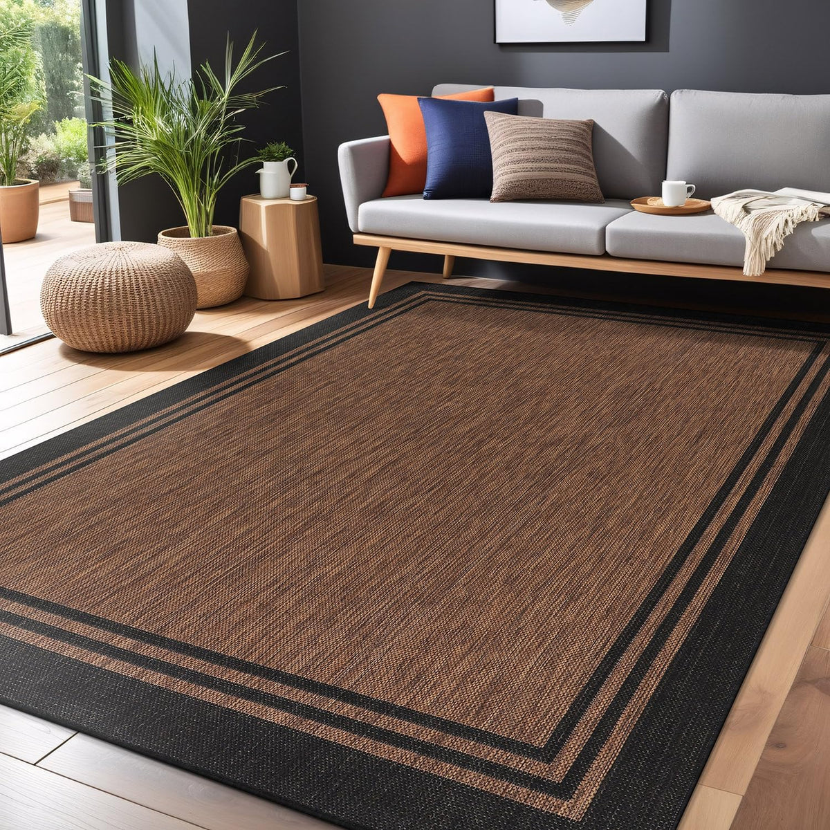 Luul Home outdoor rug washing-friendly for quick cleanup after outdoor gatherings.