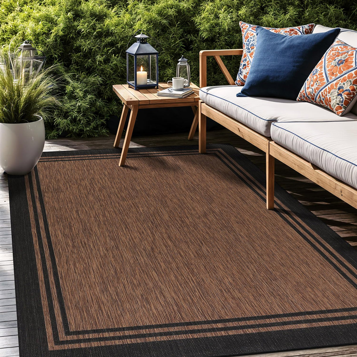 Luul Home stain-resistant outdoor rug stays vibrant after sun and rain.