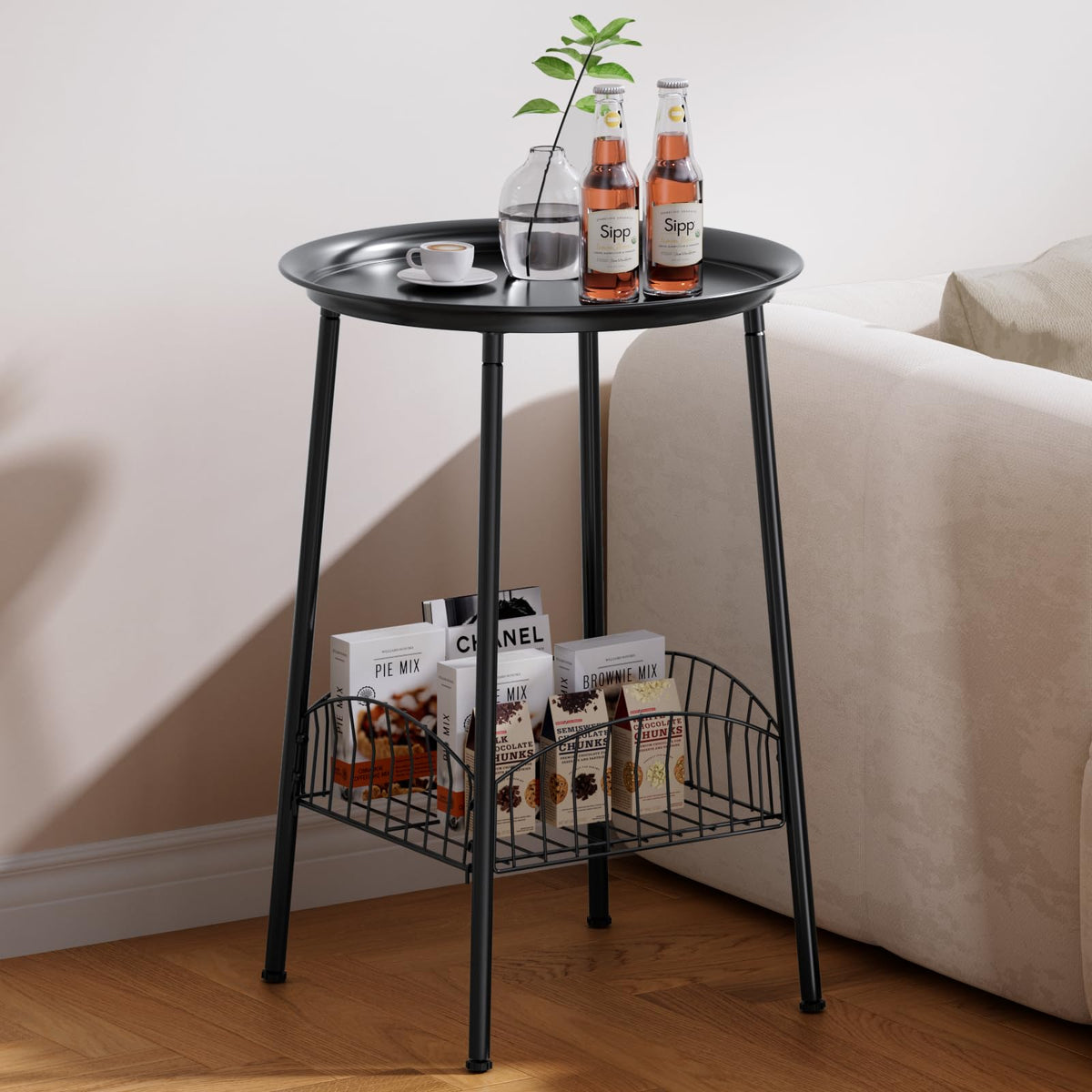 Luwesde lightweight 4-3-lb portable table for easy carrying.