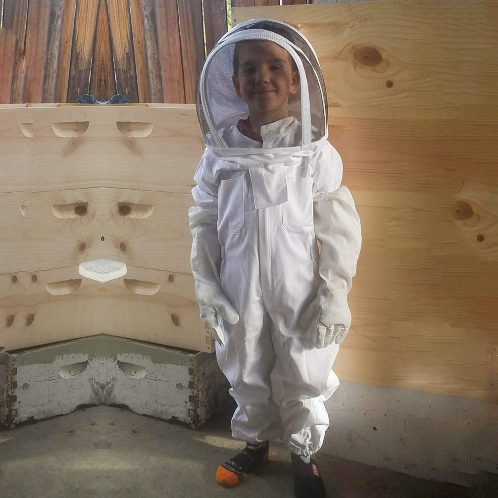 Luwint kid friendly safety gear for hobby beekeeping and thorny pruning