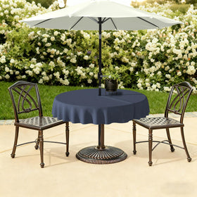 LVTXIII easy-install tablecloth with umbrella hole for simple setup.