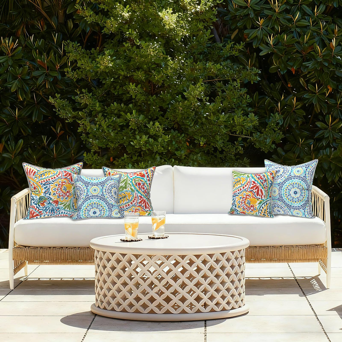 LVTXIII outdoor-friendly design suits garden, balcony, and patio seating.