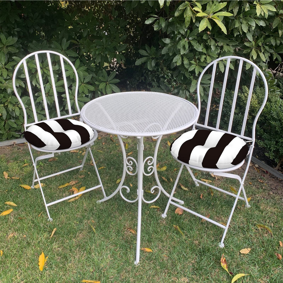 LVTXIII water-repellent fabric cushions resist moisture on outdoor furniture.