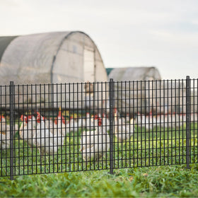 LYDTICK rustproof coating protects posts against weather and corrosion.