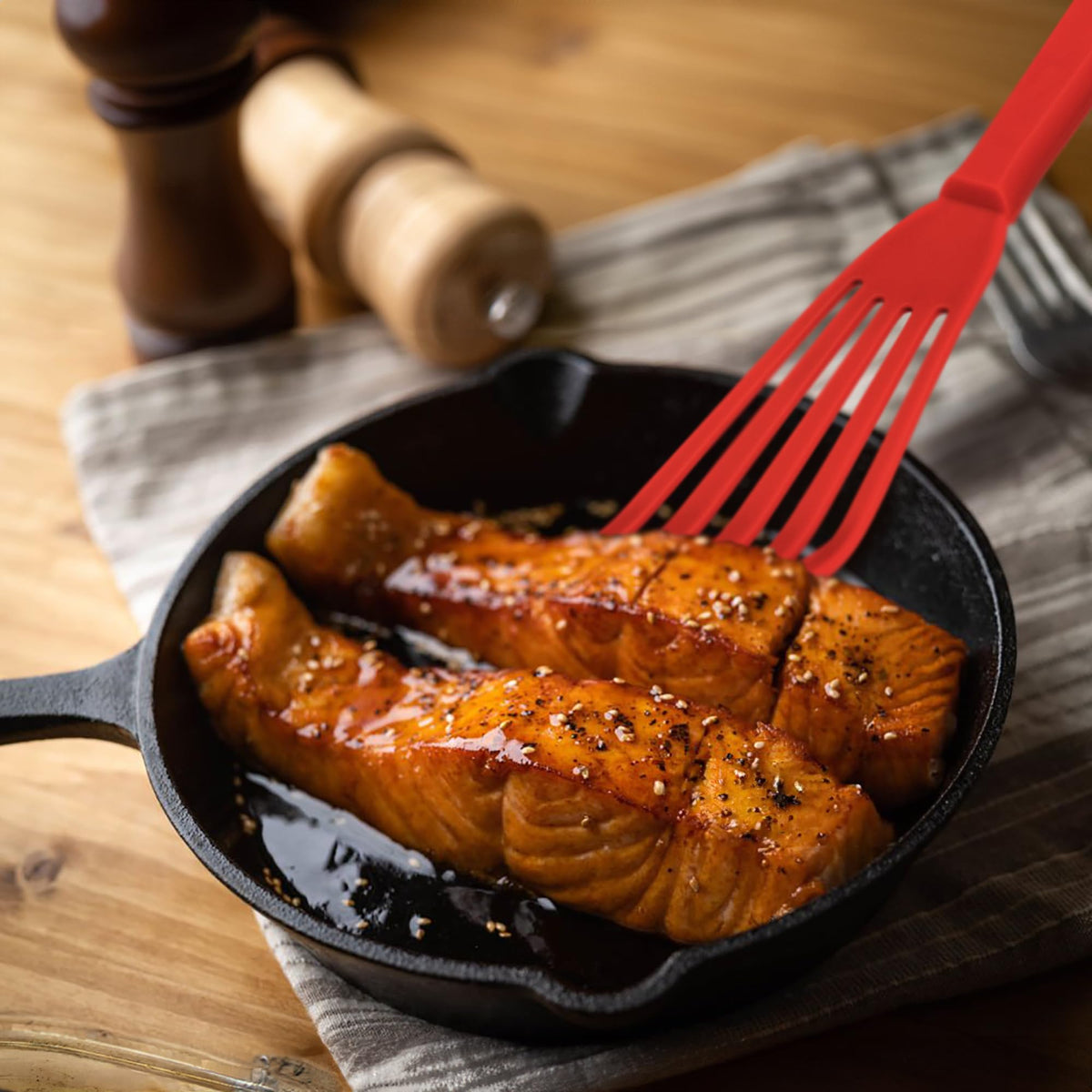 Maine Man spatula heat resistant up to 550 degrees Fahrenheit.