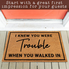 Dirt-trapping surface of MAINEVENT I Knew Your Were Trouble mat