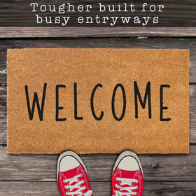 MAINEVENT Welcome Mat Outdoor close-up of coco fibers highlighting durable, thick 0.6 inch pile.