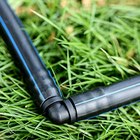 Maitys molded plastic construction ensures durability for year-round use.