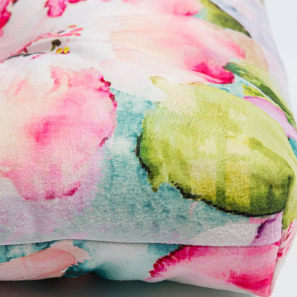 Makimoo cushion expands fully within 72 hours after unboxing