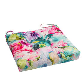 Makimoo soft-washable fabric for comfortable seating and easy cleaning