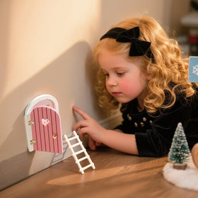 Mamimami Home fairy portal base offers stable placement on walls or shelves.