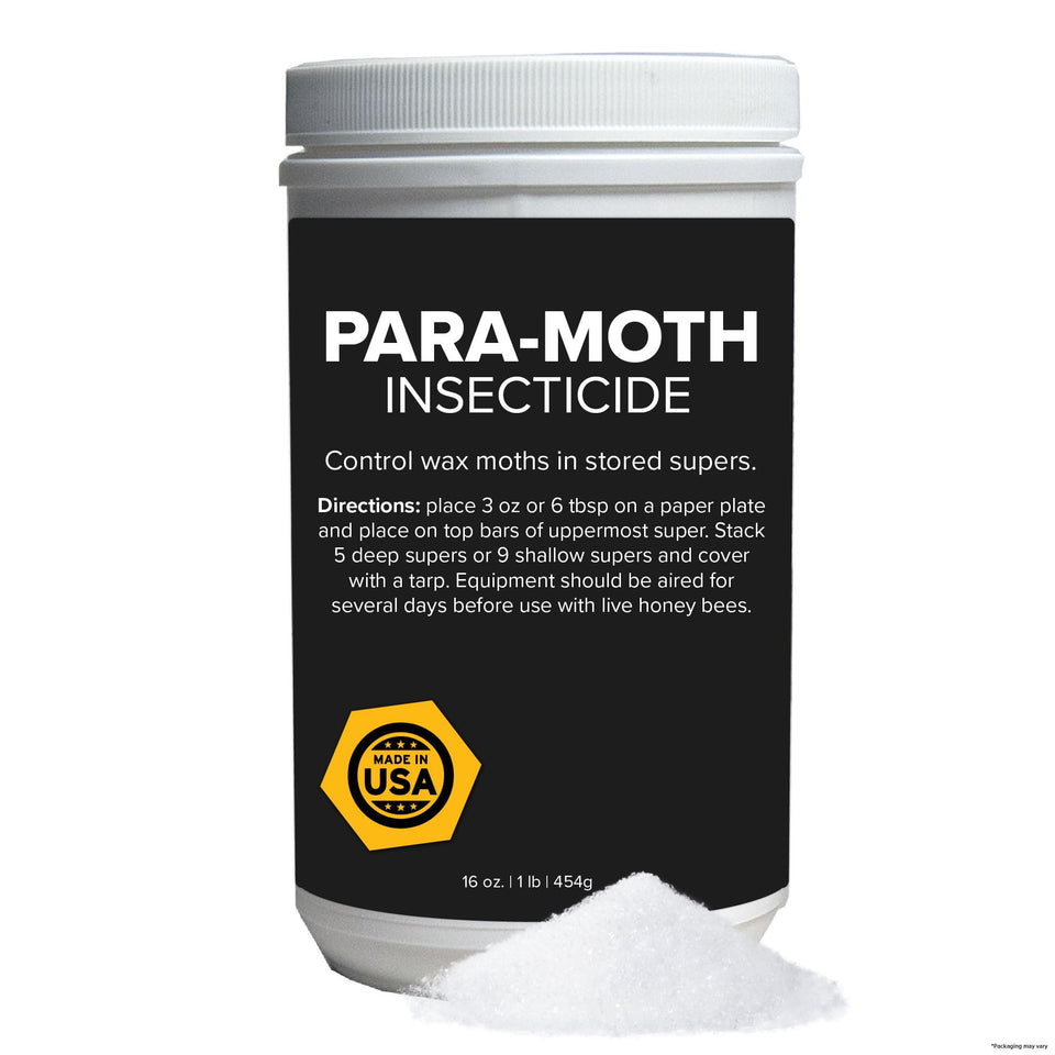 Mann Lake Para-Moth on top bars for convenient moth protection during storage.