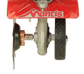 Close-up of edge-cut with Mantis border edger showing a precise border.