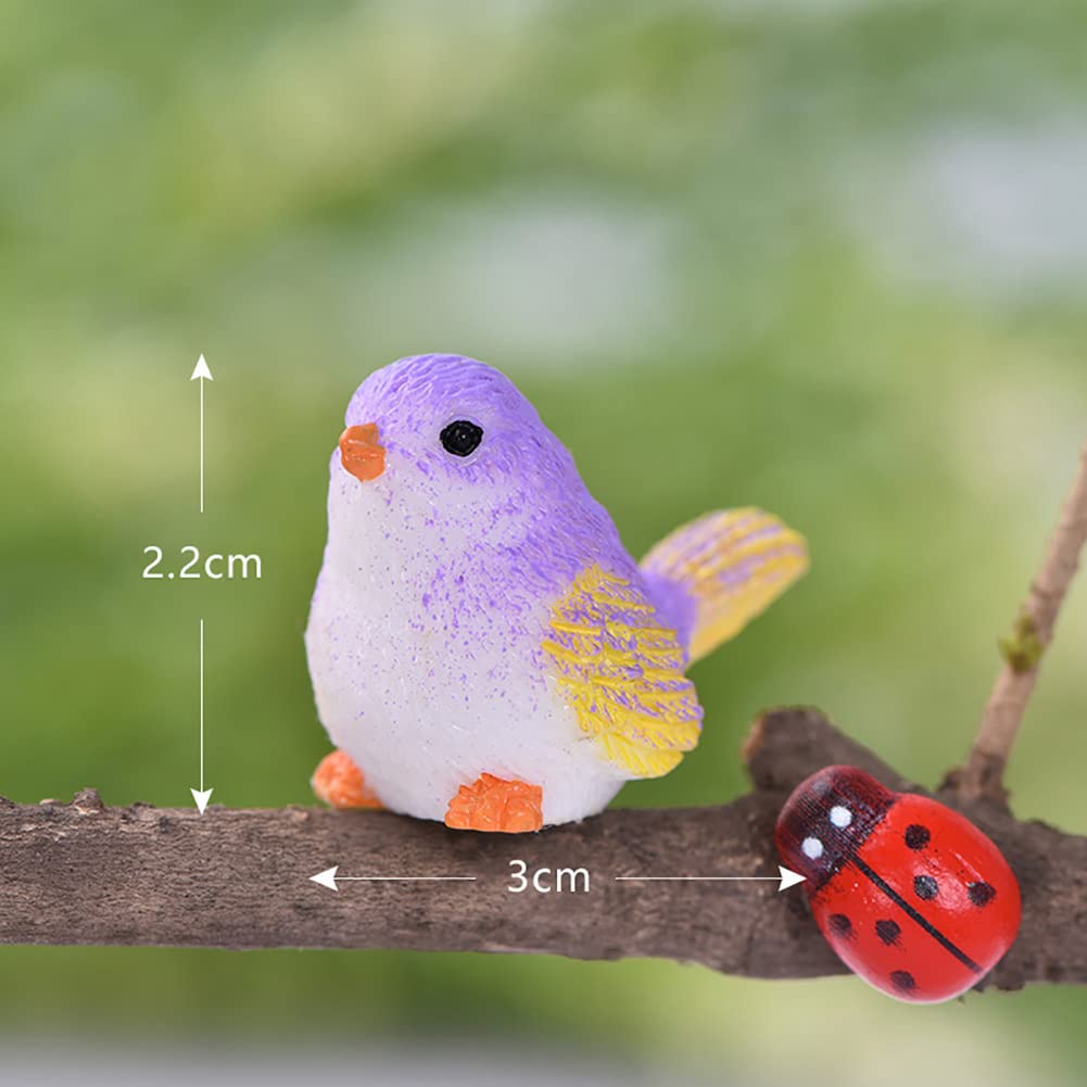MAOMIA tiny bird figurine; enhances dollhouse interiors with subtle charm.