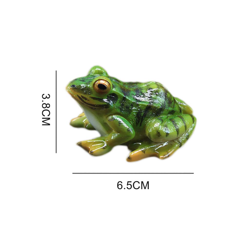 MAOMIA resin frog ornament suits indoor or outdoor settings with durable charm